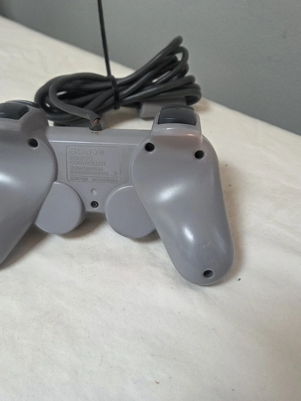 Official Sony PlayStation 1 / 2 PS1 Controller Grey Analog Dual Shock...